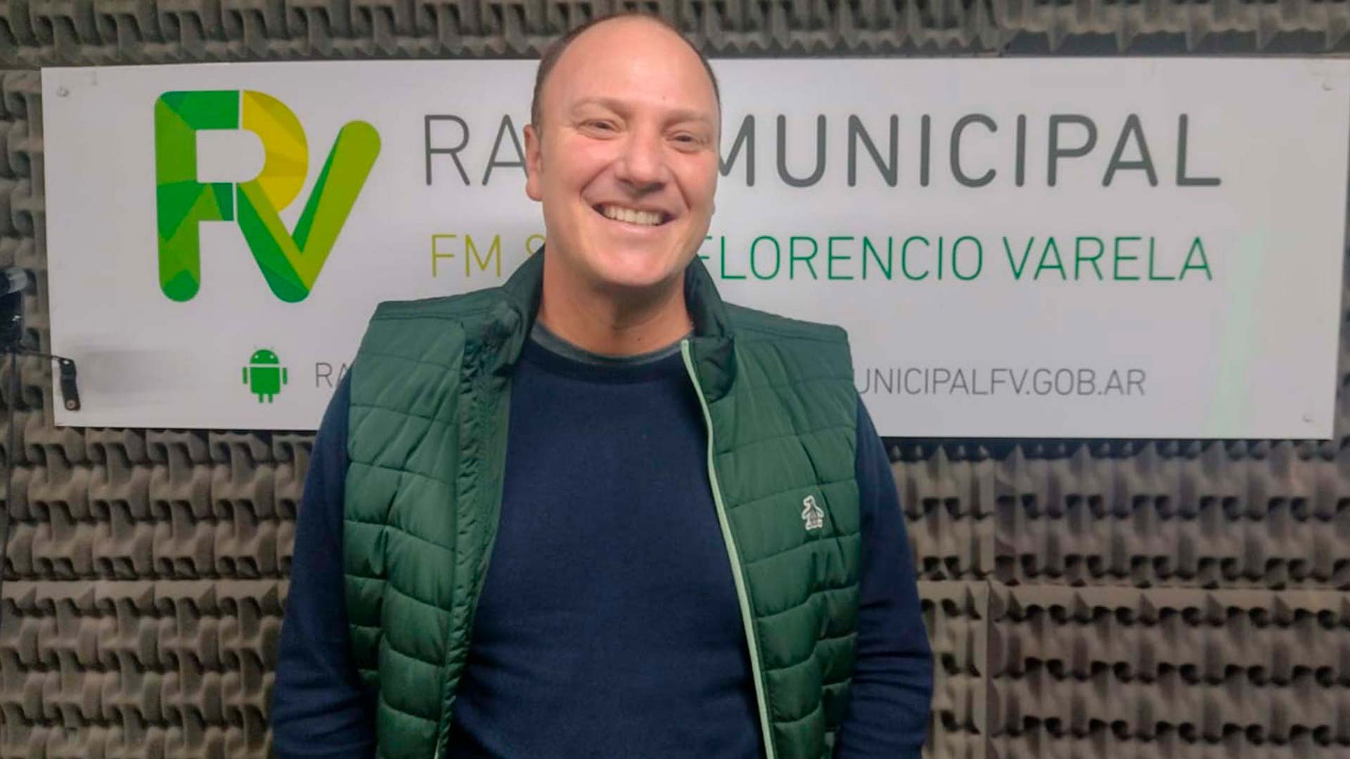 Bien plantados - Gastón Manzo, Director Comercial de “Bien Plantados” visitó el estudio de Radio Municipal Florencio Varela